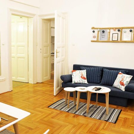 Cozy Design Home - Near Keleti & Citypark Budapeste Exterior foto